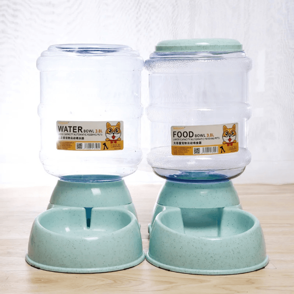 2-in-1 Pet Feeder & Water Dispenser – Gravity Food & Water Station