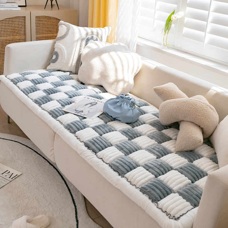 Pet-Friendly Couch Covers – Protect Your Sofa in Style!