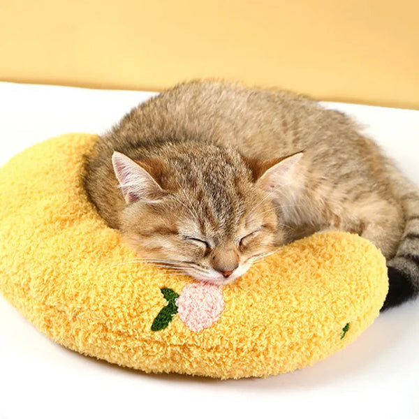 Calming Dog Pillow – Cozy Croissant-Shaped Comfort