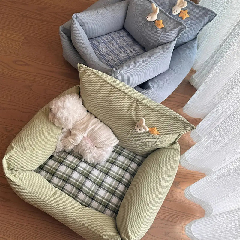 Rustic Plaid Patchwork Dog Sofa Bed – Corduroy Comfort + Toy Included
