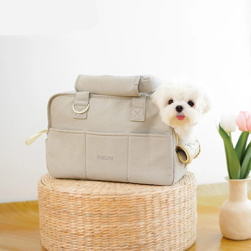Soft travel carrier bag showing comfortable space for small pets