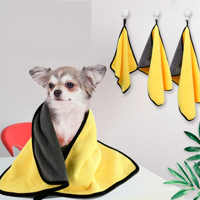 Ultra Absorbent Microfiber Dog Towel – Fast Drying Bath & Grooming Towel for Dogs
