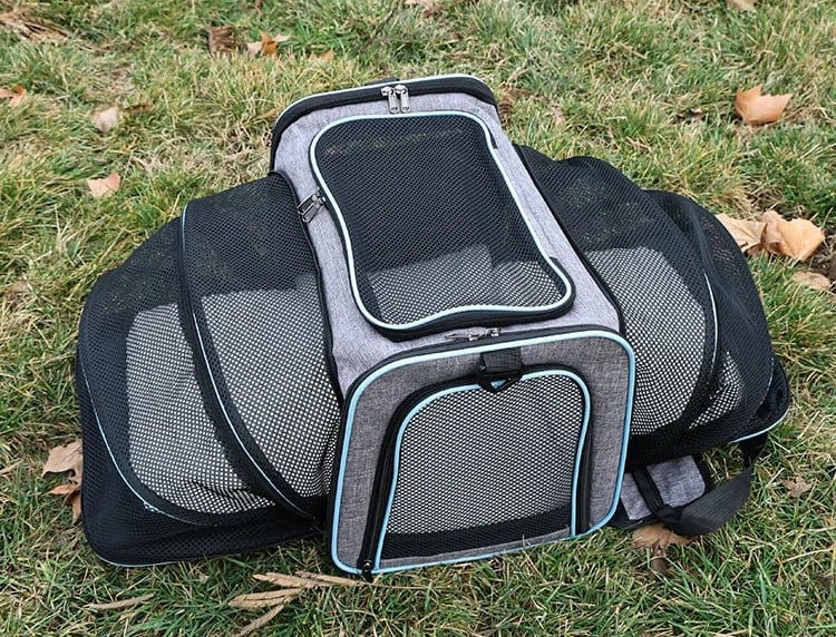 Expandable Foldable Pet Carrier — Extra Space & Breathable Comfort