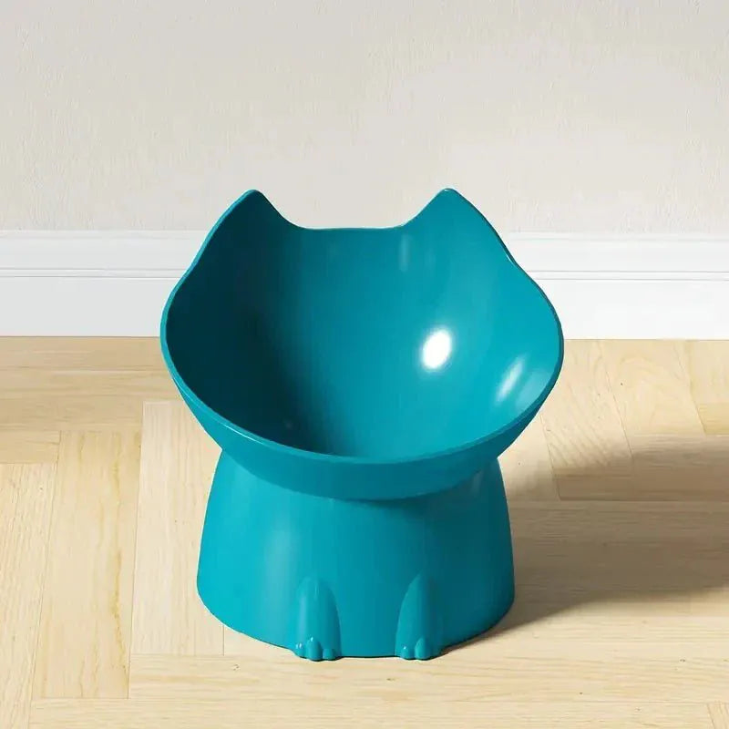 Elevated Non-Tip Cat Bowl – Angled Design for Comfortable Feeding