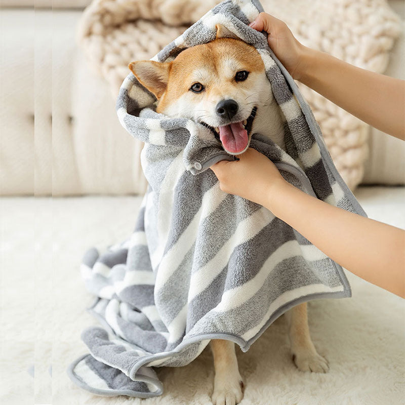 Super Absorbent Dog Bath Towel – Dry Your Pup in Seconds