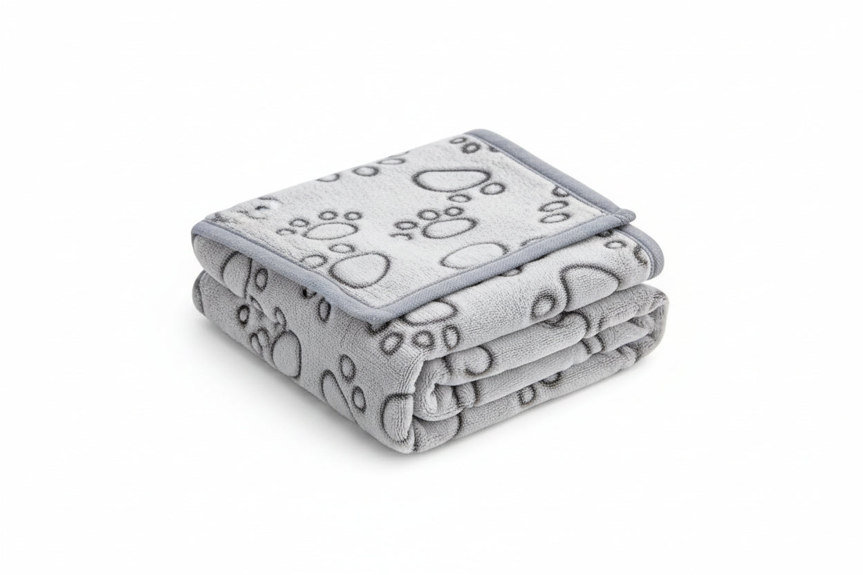 Soft Pet Blanket — Washable Fleece with Paw Print Design, 3 Sizes