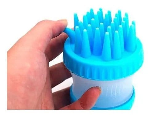 2-in-1 Pet Bath Brush – Silicone Shampoo Dispenser for Dogs and Cats