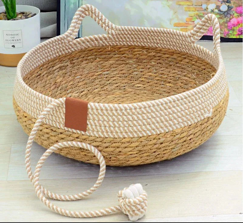 Rustic Elevated Cat Bed — Breathable Summer Design for Cool, Comfortable Rest