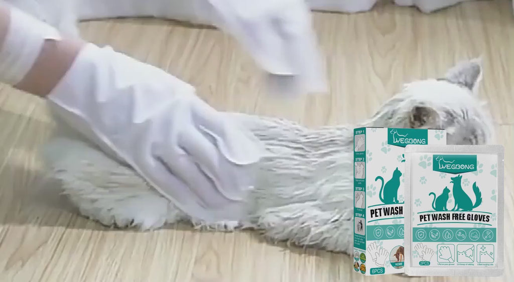 Waterless Pet Cleaning Glove — Quick Clean Without a Bath