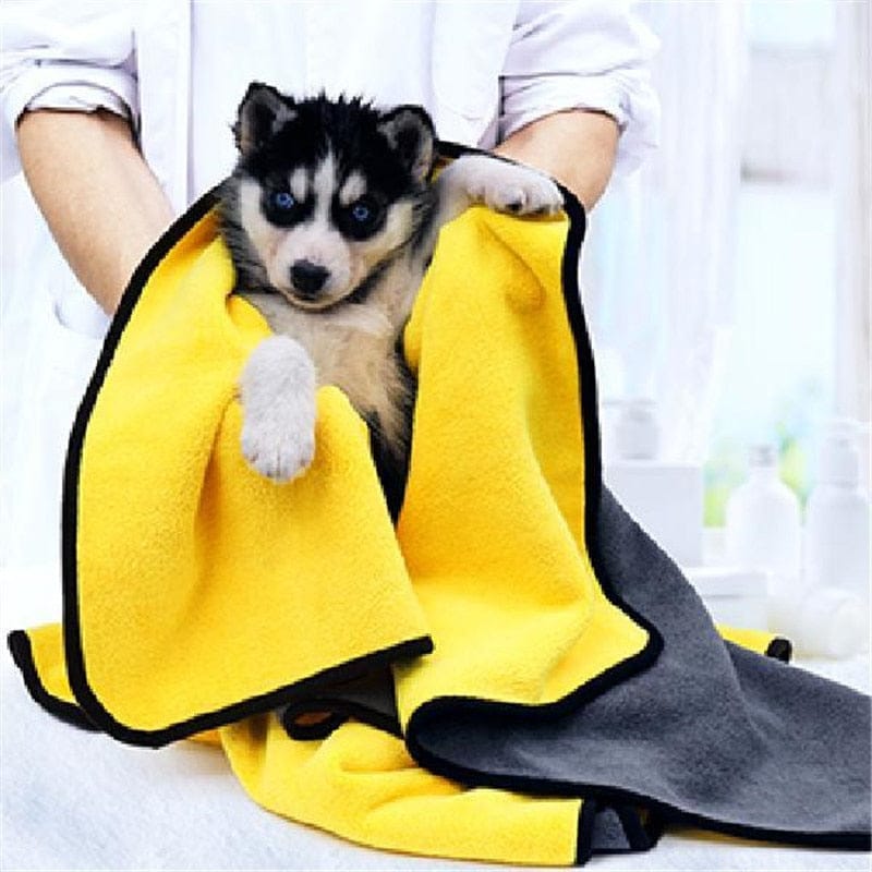 Ultra Absorbent Microfiber Dog Towel – Fast Drying Bath & Grooming Towel for Dogs