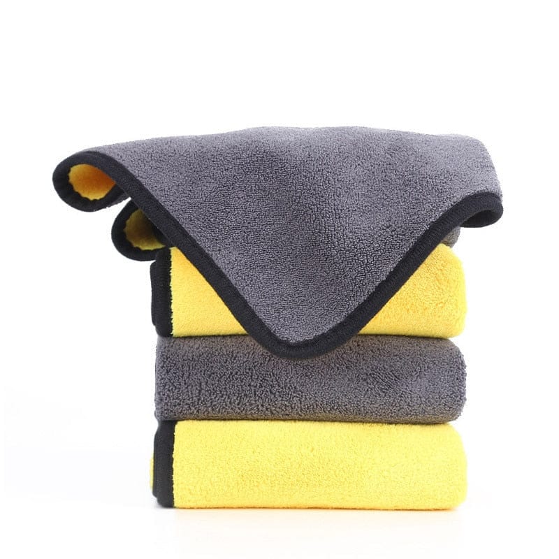 Ultra Absorbent Microfiber Dog Towel – Fast Drying Bath & Grooming Towel for Dogs